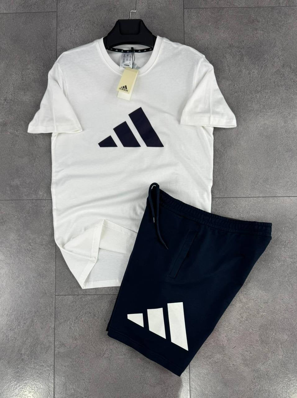 Adidas short set Cotton A-S26