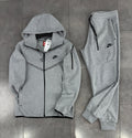 Nike Tech Reflect