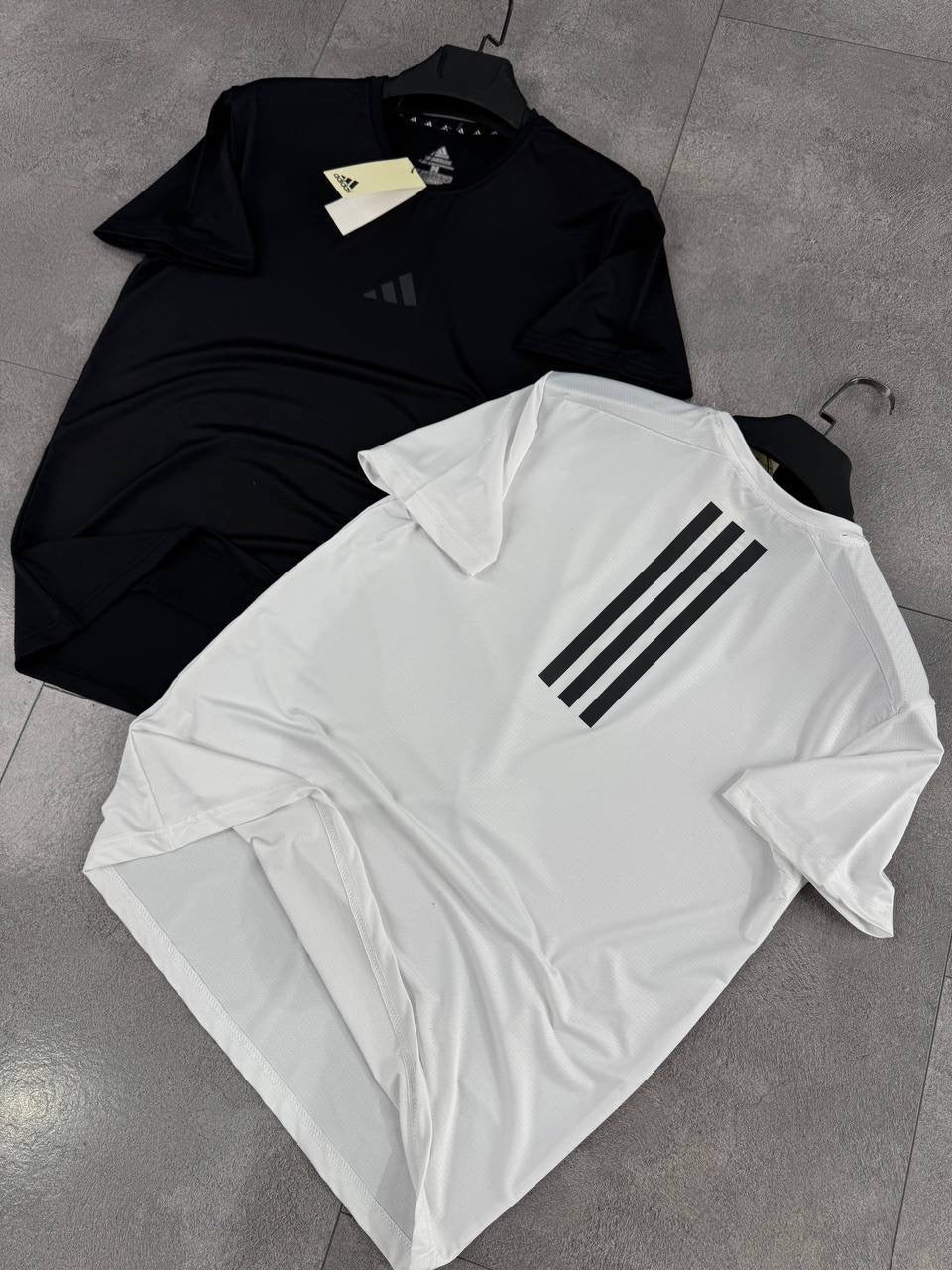 Adidas t.shirt Poly-S26