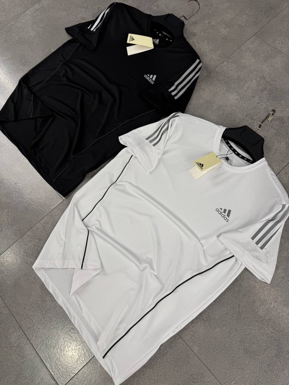 Adidas t.shirt Poly2-S26