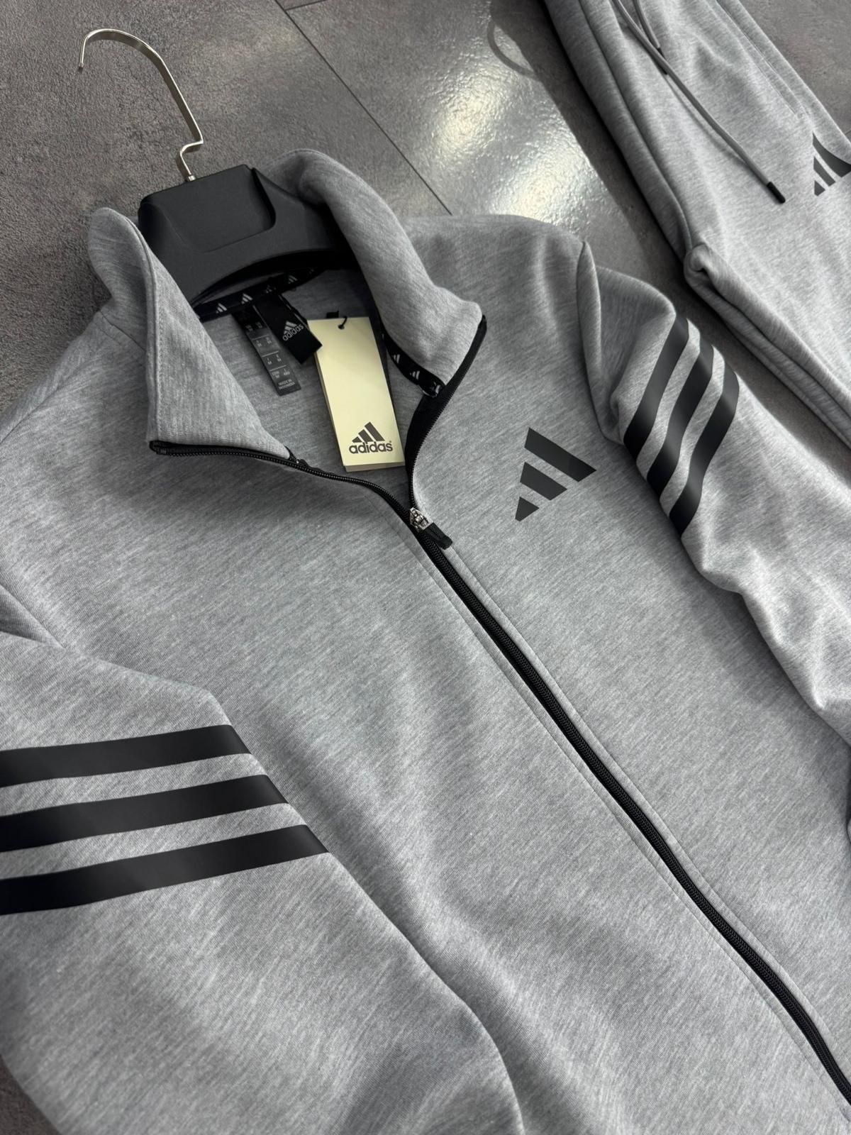 Adidas TrackSuit-2026-00