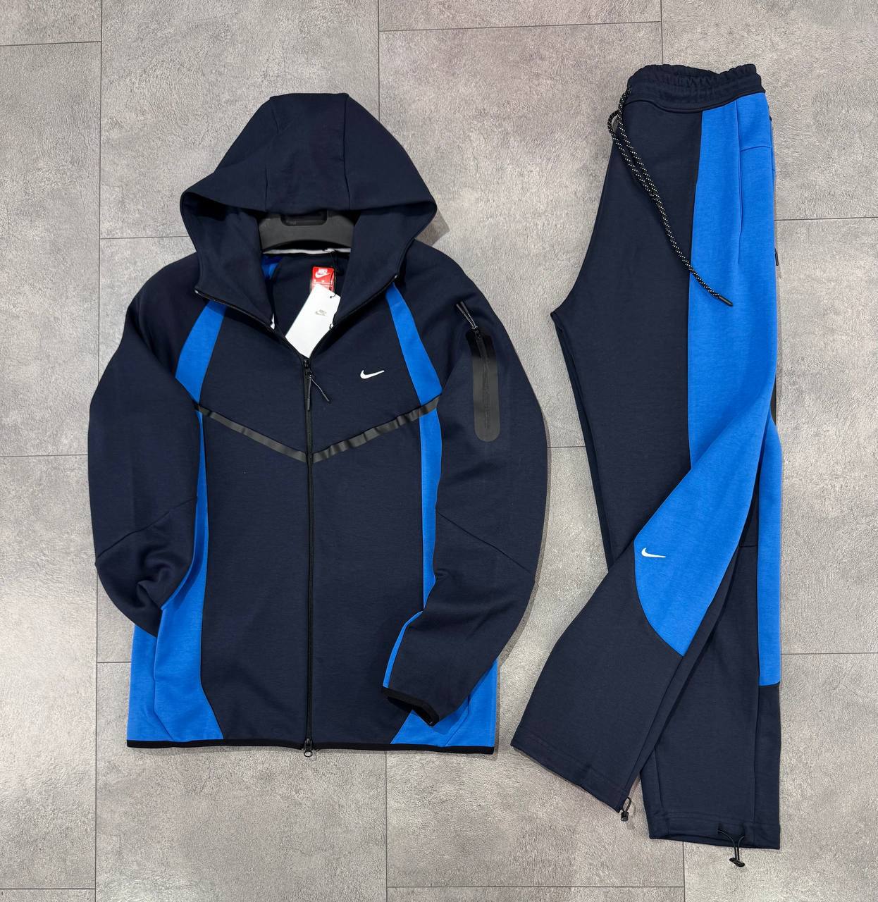 Nike tech fleece NE