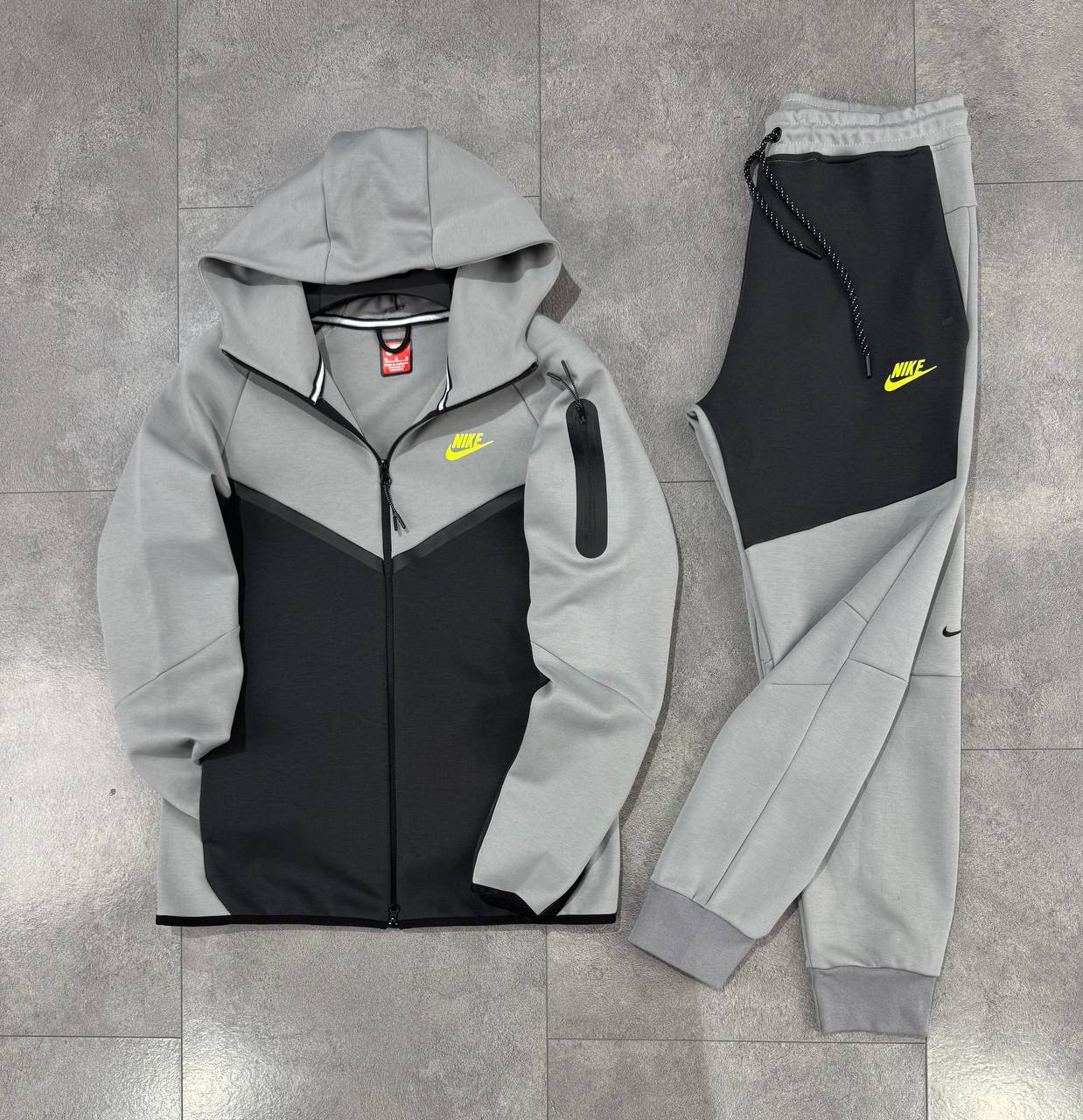 Winter-Nike Tech Fleece 2026-mixgray